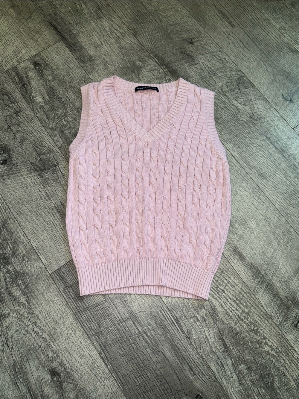 Brandy Melville Pink Cable-Knit V-Neck Sleeveless Sweater Vest Women’s S